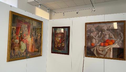 Выставка студенческих работ Академии в Челябинске